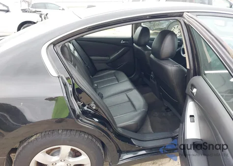 2009 Nissan Altima 2.5/2.5S from USA, damaged, VIN 1N4AL21E39N404269